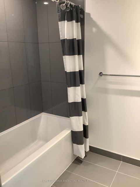 Photo 17 at 733 - 25 Adra Grado Way, Bayview Village, Toronto