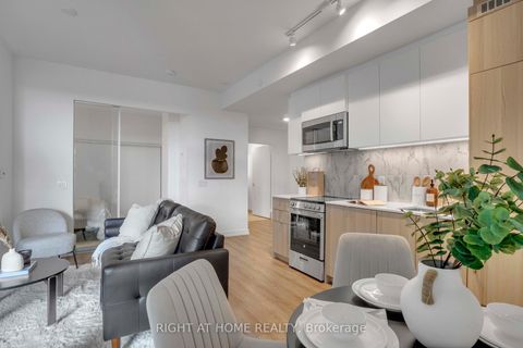 Photo 15 at 419 - 500 Dupont Street, Annex, Toronto