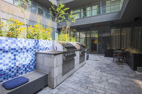 Photo 27 at 419 - 500 Dupont Street, Annex, Toronto