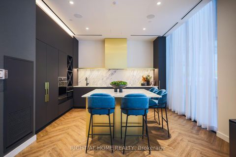 Photo 32 at 419 - 500 Dupont Street, Annex, Toronto