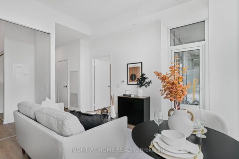 Photo 11 at 306 - 500 Dupont Street, Annex, Toronto