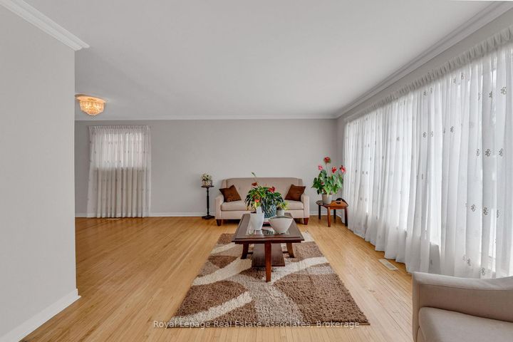 Photo 5 at 56 Brookland Drive, Avondale, Brampton