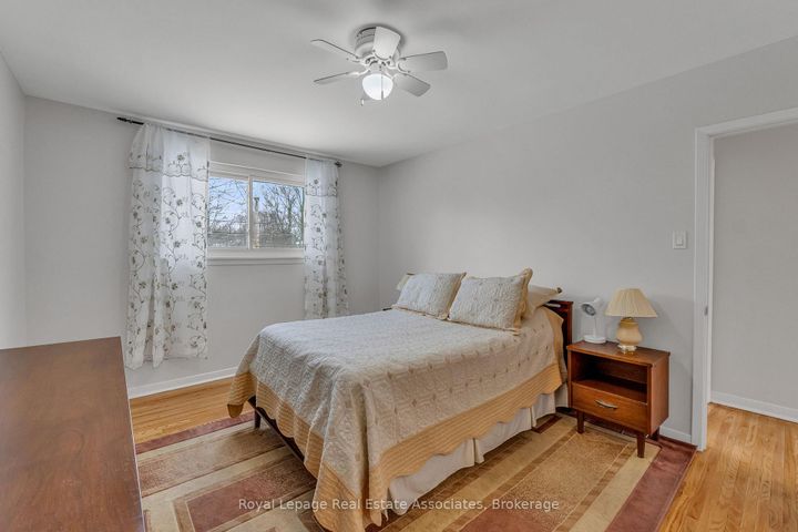 Photo 19 at 56 Brookland Drive, Avondale, Brampton