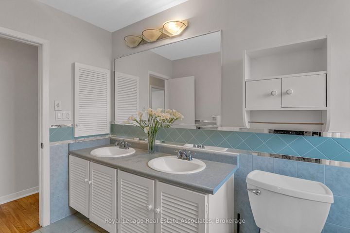 Photo 23 at 56 Brookland Drive, Avondale, Brampton