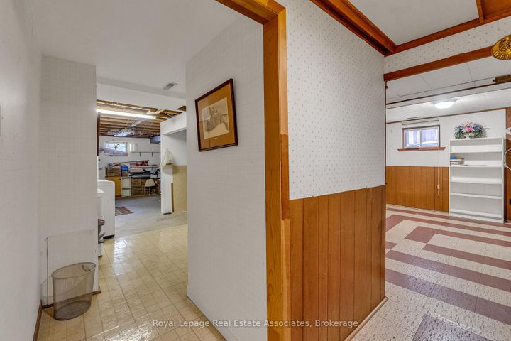 Photo 29 at 56 Brookland Drive, Avondale, Brampton