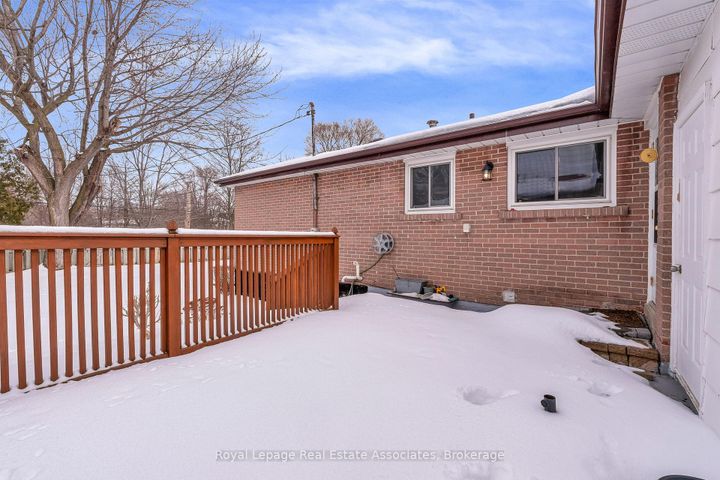 Photo 39 at 56 Brookland Drive, Avondale, Brampton