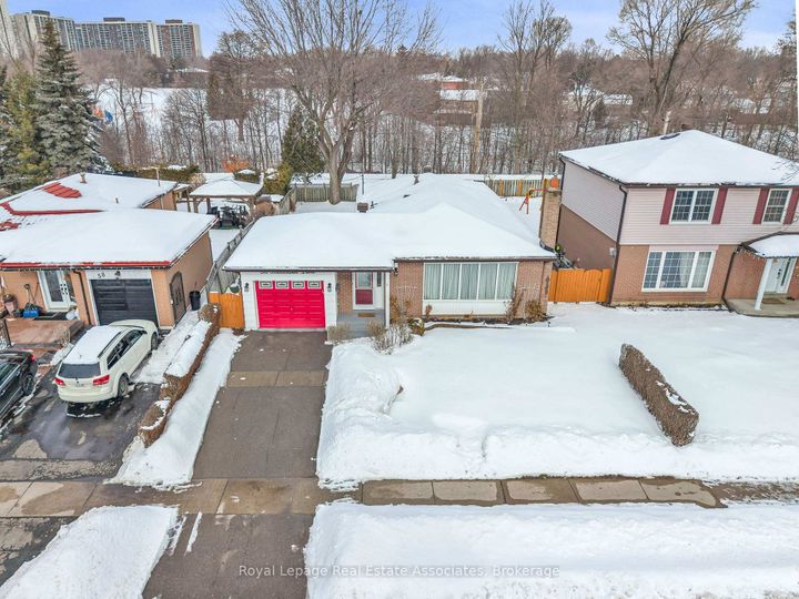 Photo 44 at 56 Brookland Drive, Avondale, Brampton