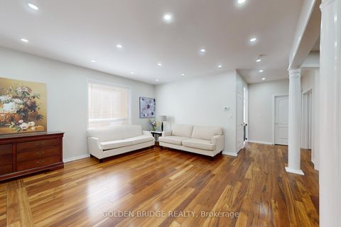 Photo 4 at 158 Worthington Avenue, Oak Ridges Lake Wilcox, Richmond Hill