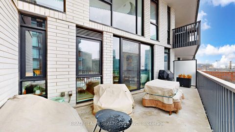 Photo 11 at 701 - 41 Dovercourt Road, Waterfront Communities C1, Toronto