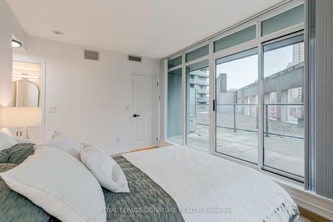Photo 13 at 202 - 5500 Yonge Street, Willowdale West, Toronto