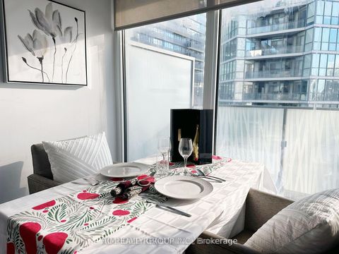 Photo 7 at 904 - 42 Charles Street, Yonge Corridor, Toronto