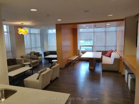 Photo 5 at 301 - 15 Bruyeres Mews, Niagara, Toronto