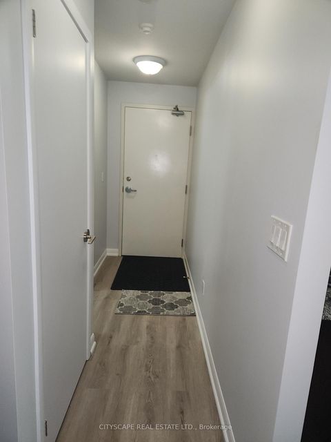 Photo 8 at 301 - 15 Bruyeres Mews, Niagara, Toronto