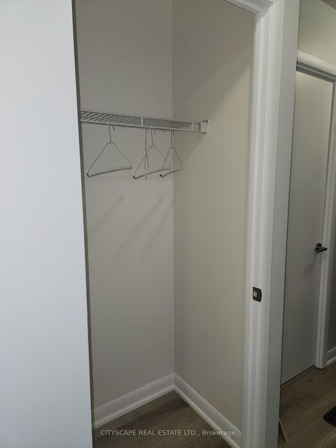 Photo 10 at 301 - 15 Bruyeres Mews, Niagara, Toronto