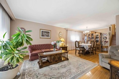 Photo 3 at 47 Paulvale Crescent, York University Heights, Toronto