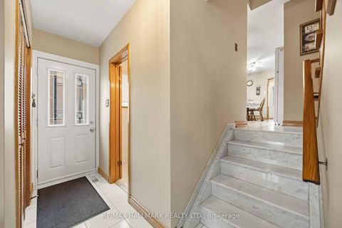 Photo 10 at 47 Paulvale Crescent, York University Heights, Toronto