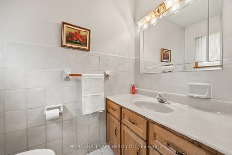 Photo 14 at 47 Paulvale Crescent, York University Heights, Toronto