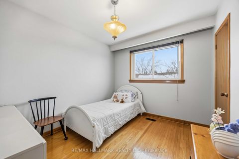 Photo 18 at 47 Paulvale Crescent, York University Heights, Toronto