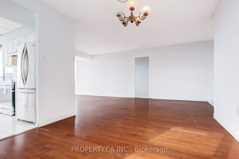 Photo 16 at 1109 - 7601 Bathurst Street, Yorkhill, Vaughan