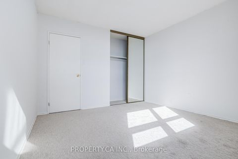 Photo 37 at 1109 - 7601 Bathurst Street, Yorkhill, Vaughan