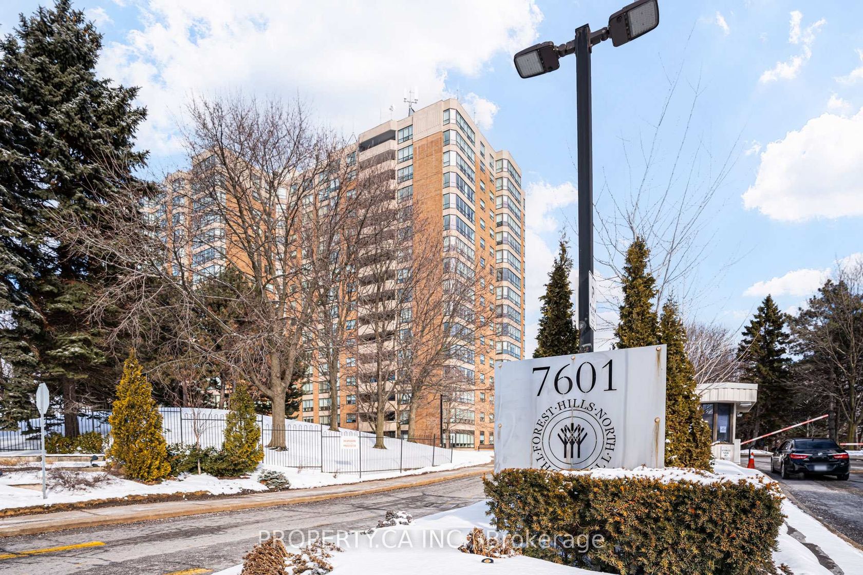 1109 - 7601 Bathurst Street, Yorkhill, Vaughan photo number 2