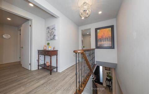 Photo 19 at 6 Deerbrook Trail, L'Amoreaux, Toronto