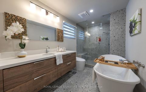 Photo 22 at 6 Deerbrook Trail, L'Amoreaux, Toronto