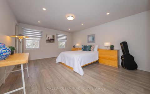 Photo 24 at 6 Deerbrook Trail, L'Amoreaux, Toronto