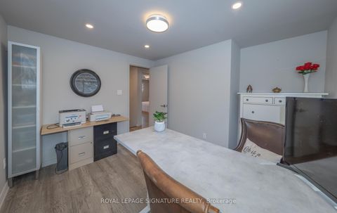 Photo 27 at 6 Deerbrook Trail, L'Amoreaux, Toronto