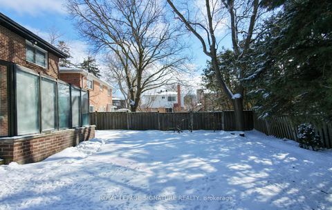 Photo 43 at 6 Deerbrook Trail, L'Amoreaux, Toronto