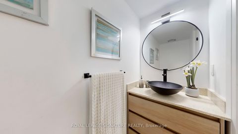 Photo 6 at 226 - 25 Turntable Crescent, Junction, Toronto