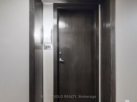 Photo 10 at 210 - 75 Norman Bethune Avenue, Beaver Creek Business Park, Richmond Hill