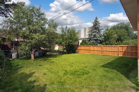 Photo 30 at 64 Orangewood Crescent, L'Amoreaux, Toronto