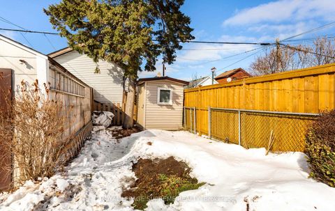 Photo 34 at 14 East Drive, Smythe, Toronto