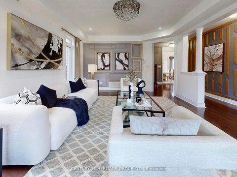 Photo 9 at 1062 Blackhall Crescent, Wyndham, Newmarket