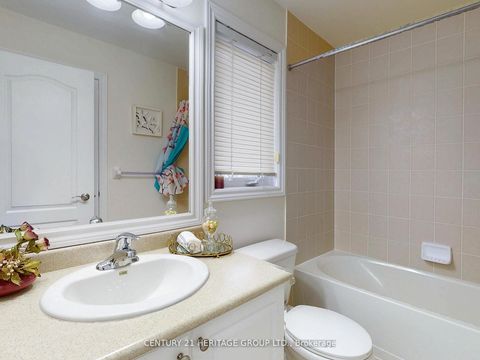 Photo 28 at 1062 Blackhall Crescent, Wyndham, Newmarket