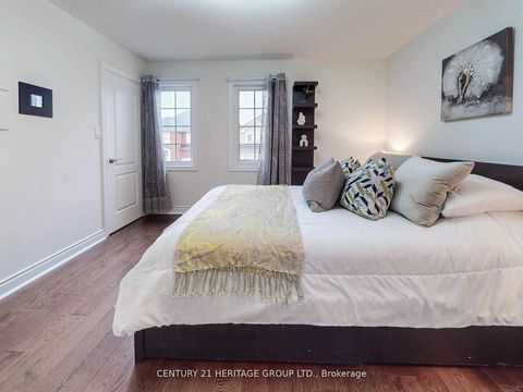 Photo 29 at 1062 Blackhall Crescent, Wyndham, Newmarket