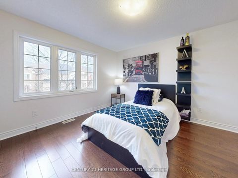 Photo 34 at 1062 Blackhall Crescent, Wyndham, Newmarket