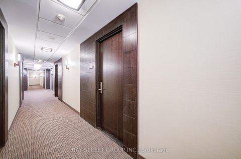 Photo 6 at 212 - 70 Roehampton Avenue, Mount Pleasant West, Toronto