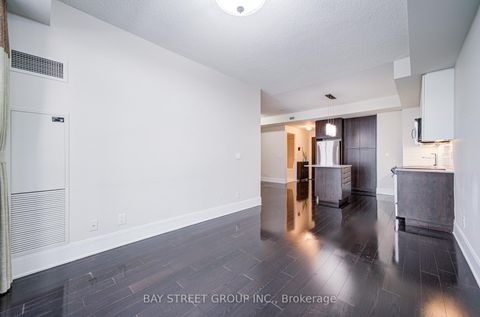 Photo 27 at 212 - 70 Roehampton Avenue, Mount Pleasant West, Toronto