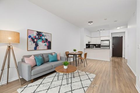Photo 16 at 223 - 231 Fort York Boulevard, Niagara, Toronto