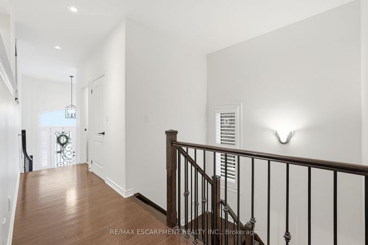 Photo 6 at 4268 Ryan Lane, Alton, Burlington