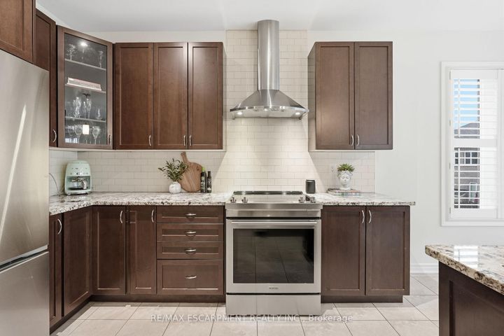 Photo 10 at 4268 Ryan Lane, Alton, Burlington