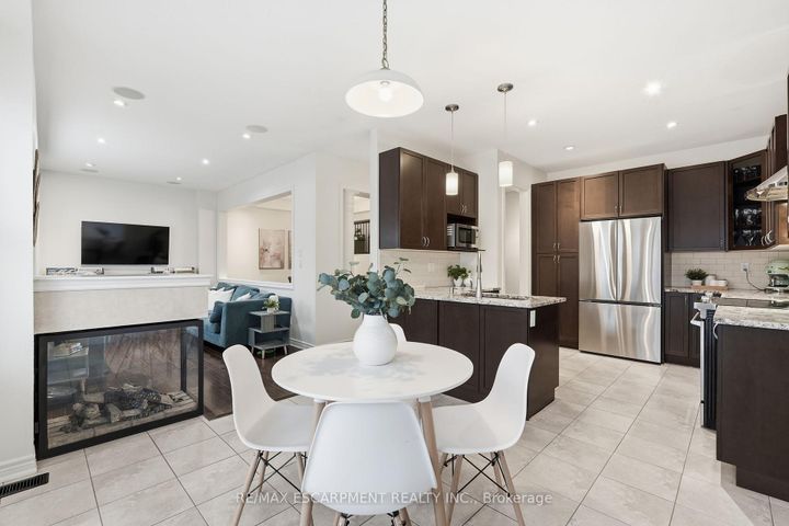 Photo 14 at 4268 Ryan Lane, Alton, Burlington