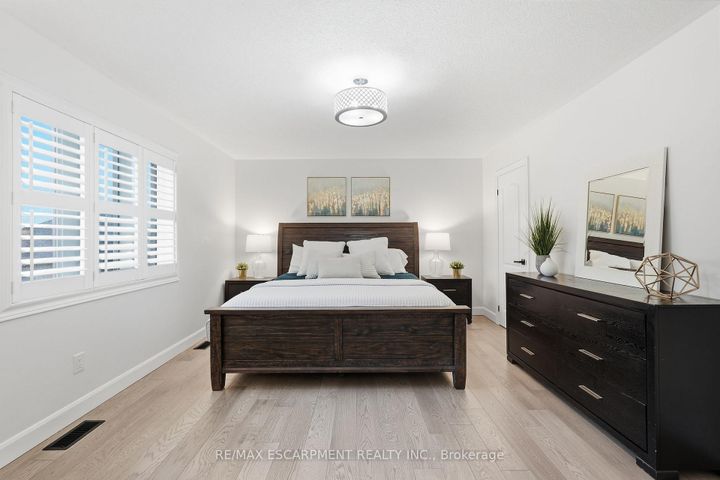 Photo 31 at 4268 Ryan Lane, Alton, Burlington