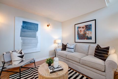Photo 7 at 20 - 1666 Queen Street E, Woodbine Corridor, Toronto