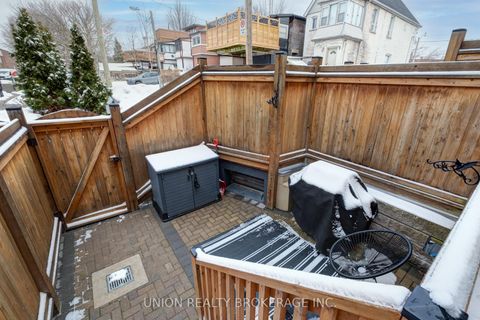 Photo 21 at 20 - 1666 Queen Street E, Woodbine Corridor, Toronto