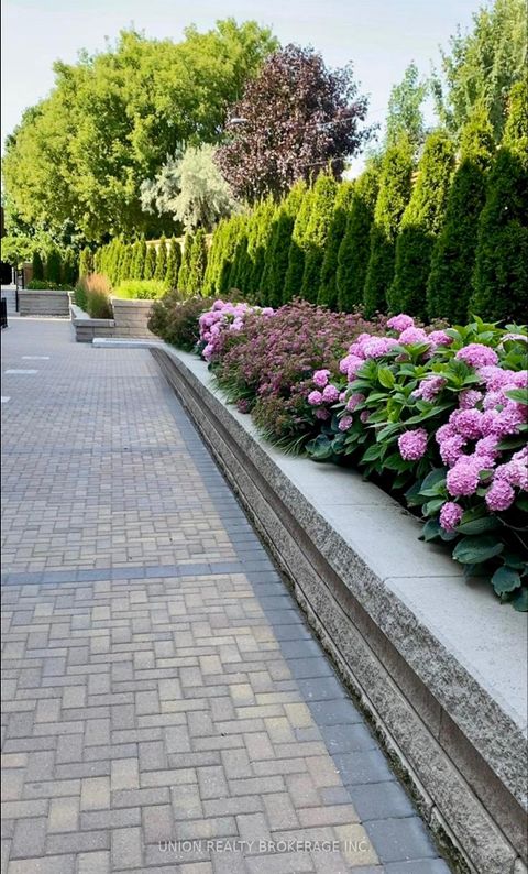 Photo 28 at 20 - 1666 Queen Street E, Woodbine Corridor, Toronto