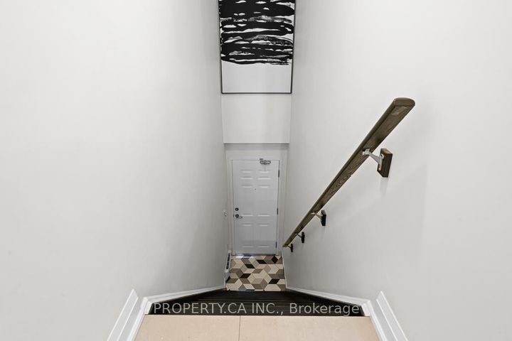 Photo 1 at 113 - 2441 Greenwich Drive, WM Westmount, Oakville