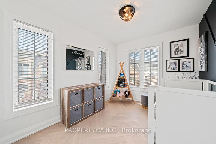 Photo 22 at 113 - 2441 Greenwich Drive, WM Westmount, Oakville